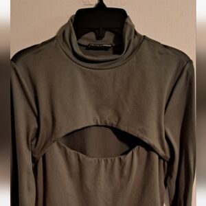 Fashion Nova Sage Green Cut-Out Crop Top 15 PtP!